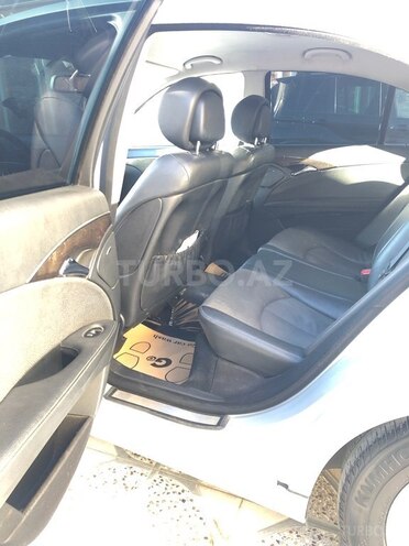 Mercedes E 220 2007, 299,000 km - 2.2 l - Bakı