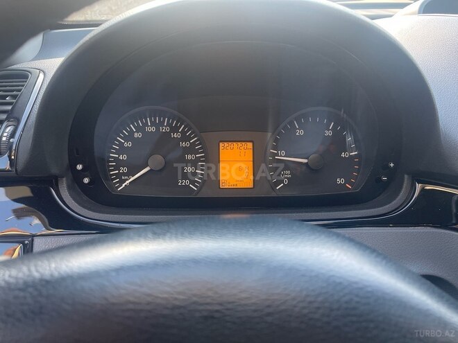 Mercedes Vito 111 2010, 320,000 km - 2.2 l - Şamaxı