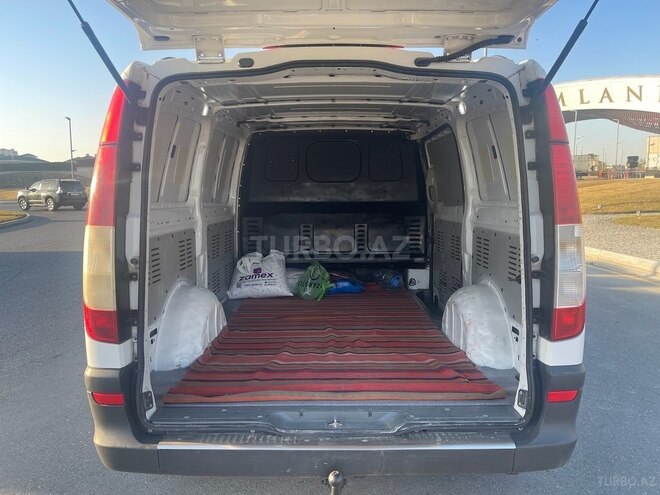 Mercedes Vito 111 2010, 320,000 km - 2.2 l - Şamaxı