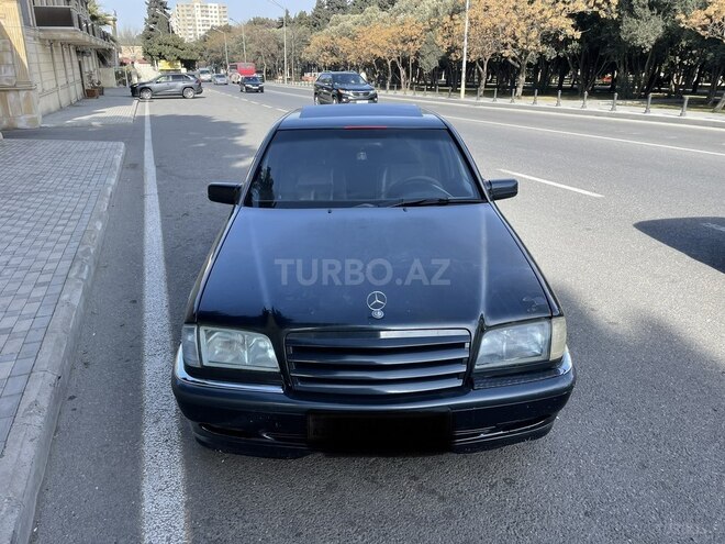 Mercedes C 240 1999, 232,456 km - 2.4 l - Bakı