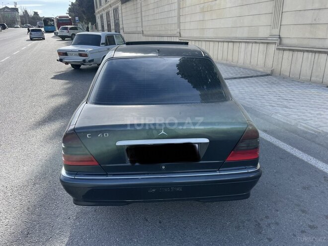 Mercedes C 240 1999, 232,456 km - 2.4 l - Bakı