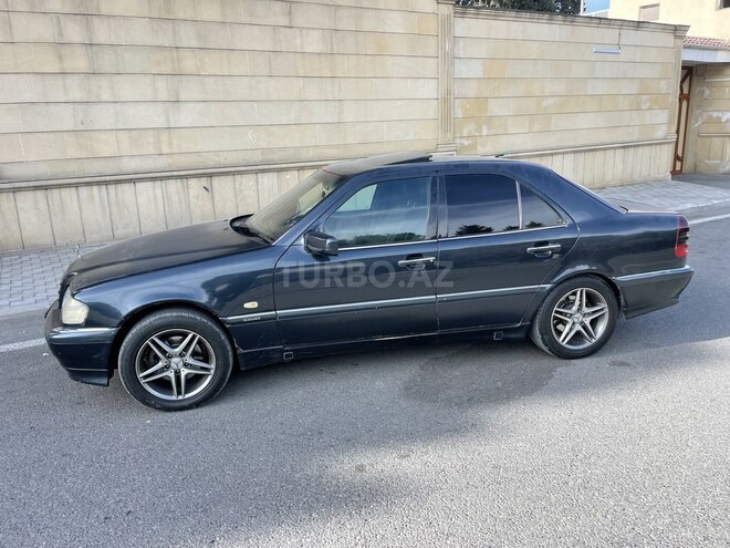 Mercedes C 240 1999, 232,456 km - 2.4 l - Bakı