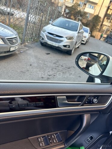 Volkswagen Touareg 2010, 90,000 km - 3.6 l - Bakı