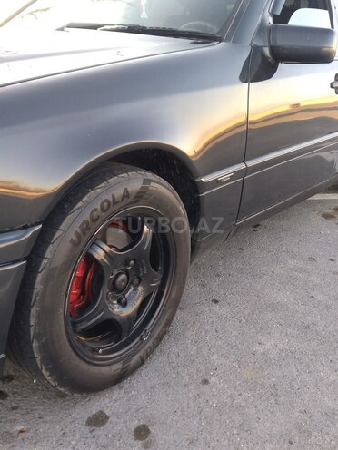 Mercedes C 180 1995, 358,000 km - 1.8 л - Bakı