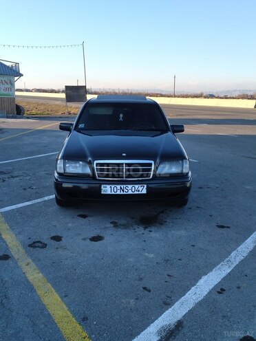 Mercedes C 180 1995, 358,000 km - 1.8 л - Bakı