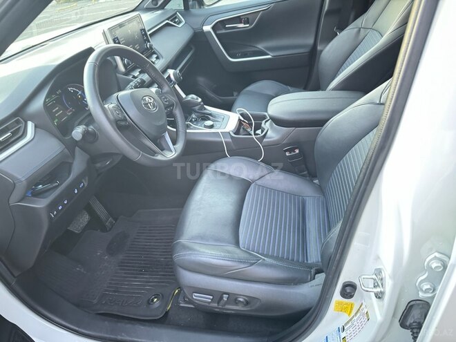 Toyota RAV4 2022, 40,900 km - 2.5 l - Bakı