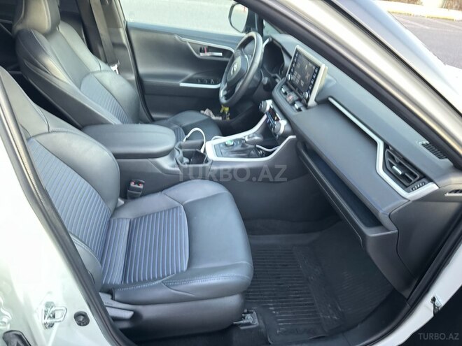 Toyota RAV4 2022, 40,900 km - 2.5 l - Bakı
