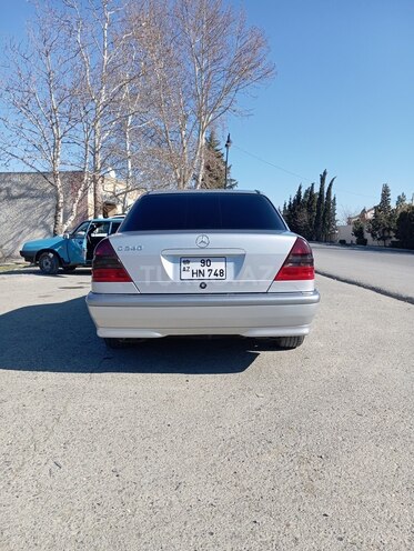 Mercedes C 240 1999, 162,000 km - 2.4 л - Yevlax