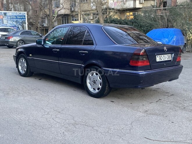 Mercedes C 180 1999, 250,000 km - 1.8 l - Bakı