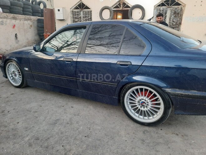 BMW 318 1992, 330,000 km - 1.8 l - Bərdə