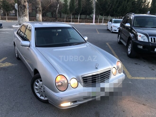 Mercedes E 220 1999, 507,000 km - 2.2 л - Göyçay