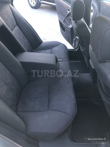 Mercedes E 220 1999, 507,000 km - 2.2 л - Göyçay