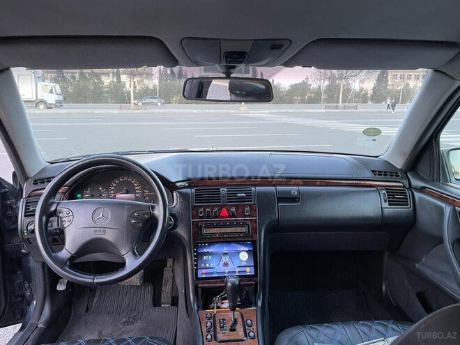 Mercedes E 220 1999, 445,000 km - 2.2 л - Gəncə