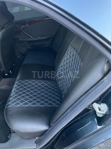 Mercedes E 220 1999, 445,000 km - 2.2 л - Gəncə