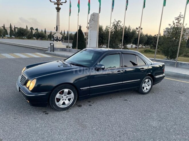 Mercedes E 220 1999, 445,000 km - 2.2 л - Gəncə