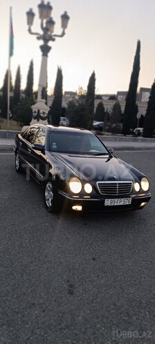 Mercedes E 220 1999, 445,000 km - 2.2 л - Gəncə