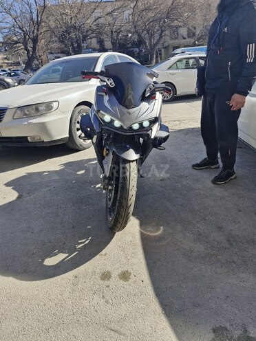 Yamaha  2023, 376 km - 0.3 l - Bakı
