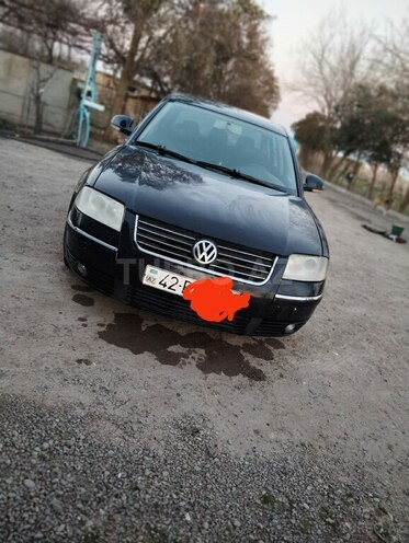 Volkswagen Passat 2004, 226,574 km - 1.8 л - Biləsuvar