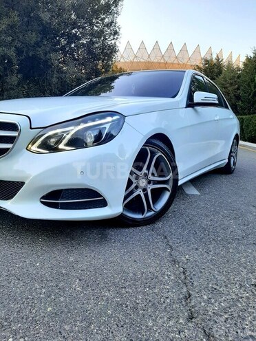 Mercedes E 220 2013, 205,207 km - 2.2 л - Bakı