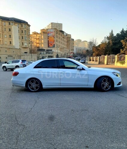 Mercedes E 220 2013, 205,207 km - 2.2 л - Bakı