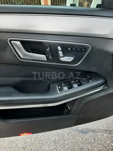 Mercedes E 220 2013, 205,207 km - 2.2 л - Bakı