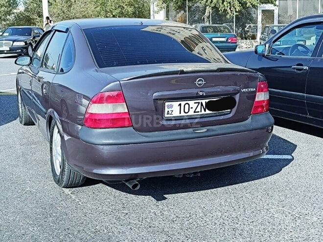 Opel Vectra 1994, 86,000 km - 2.0 l - Füzuli