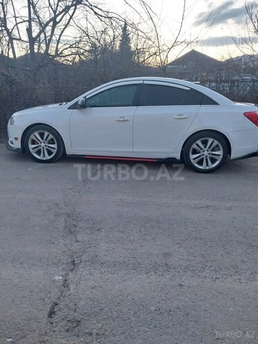 Chevrolet Cruze 2012, 313,416 km - 1.4 l - Qazax