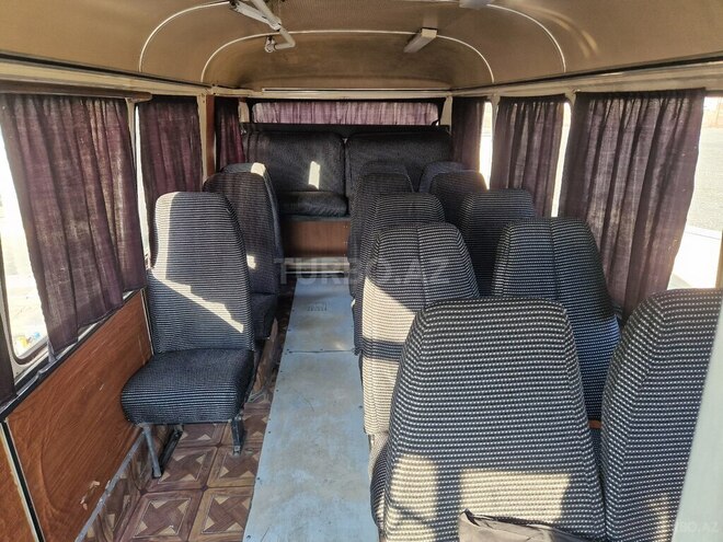 Mercedes 410 D 1990, 300,000 km - 3.0 l - Zaqatala