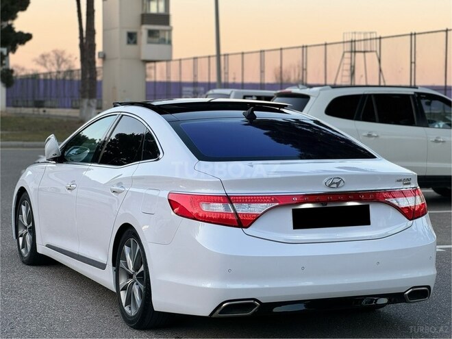 Hyundai Grandeur 2014, 170,000 km - 2.2 л - Bakı