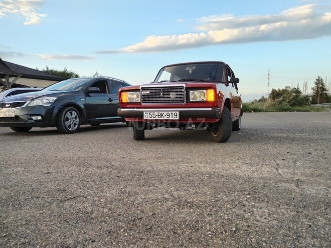 LADA (VAZ) 2107 2009, 34,000 km - 1.6 l - Ucar