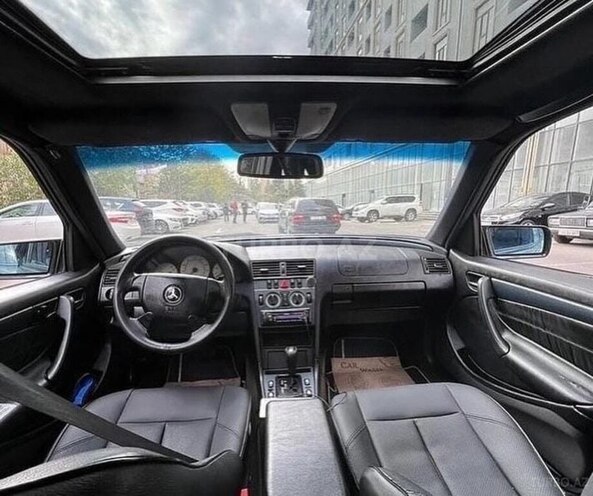 Mercedes C 230 1999, 250,000 km - 2.3 l - Gəncə