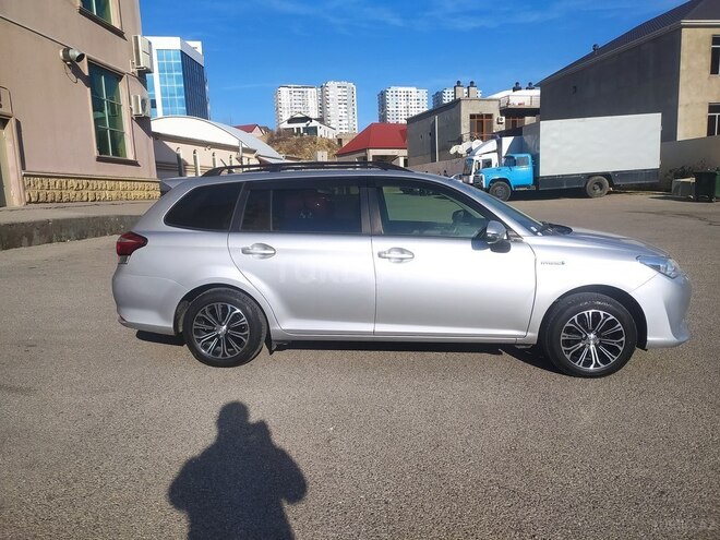 Toyota Corolla 2016, 86,000 km - 1.5 л - Bakı