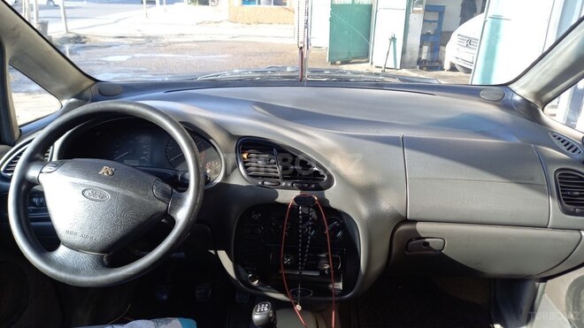 Ford Galaxy 1999, 640,000 km - 1.9 l - Quba