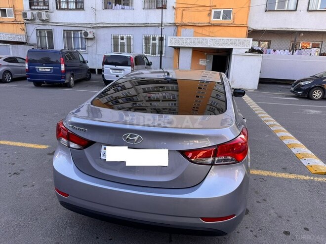 Hyundai Elantra 2015, 129,242 km - 1.8 l - Bakı