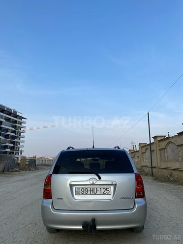 Toyota Corolla 2006, 308,000 km - 1.4 l - Bakı
