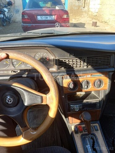 Mercedes 190 1991, 300,000 km - 2.0 l - Bakı