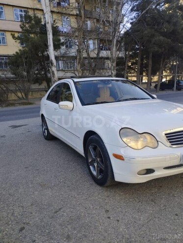 Mercedes C 240 2000, 210,000 km - 2.4 l - Bakı