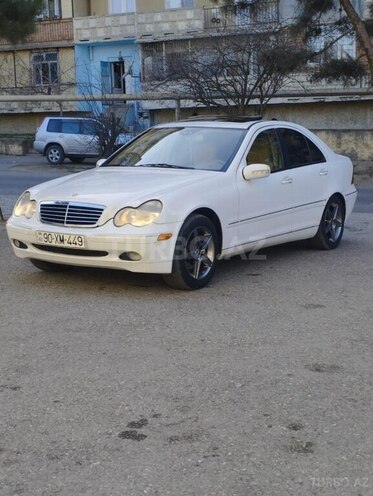 Mercedes C 240 2000, 210,000 km - 2.4 l - Bakı
