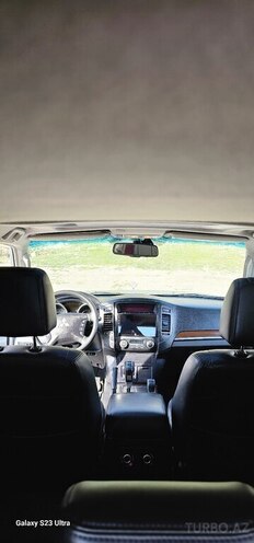 Mitsubishi Pajero 2007, 232,340 km - 3.0 l - Bakı