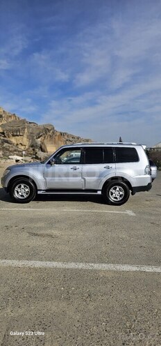 Mitsubishi Pajero 2007, 232,340 km - 3.0 l - Bakı