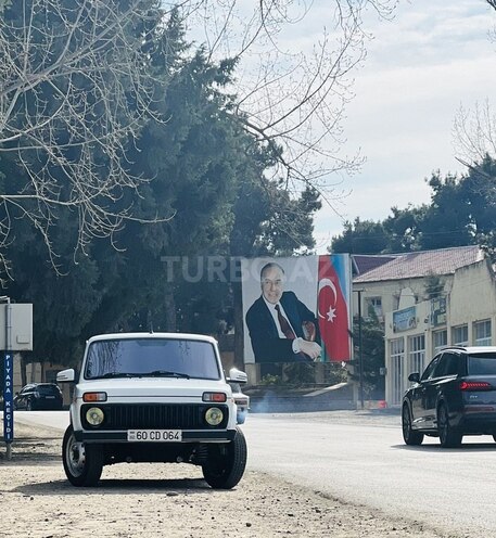LADA (VAZ) Niva 2014, 340,500 km - 1.7 л - Tovuz