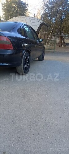 Opel Vectra 1997, 365,000 km - 1.8 l - Sumqayıt