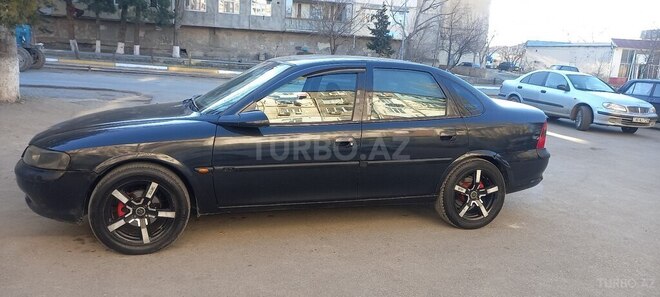 Opel Vectra 1997, 365,000 km - 1.8 l - Sumqayıt