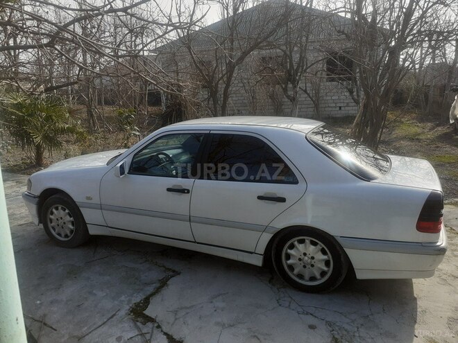 Mercedes C 200 1997, 270,000 km - 2.0 l - Göyçay
