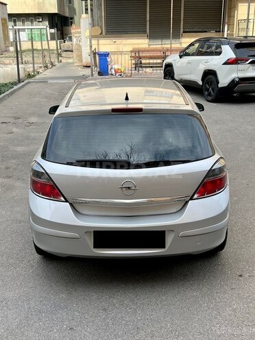 Opel Astra 2006, 200,000 km - 1.3 l - Bakı