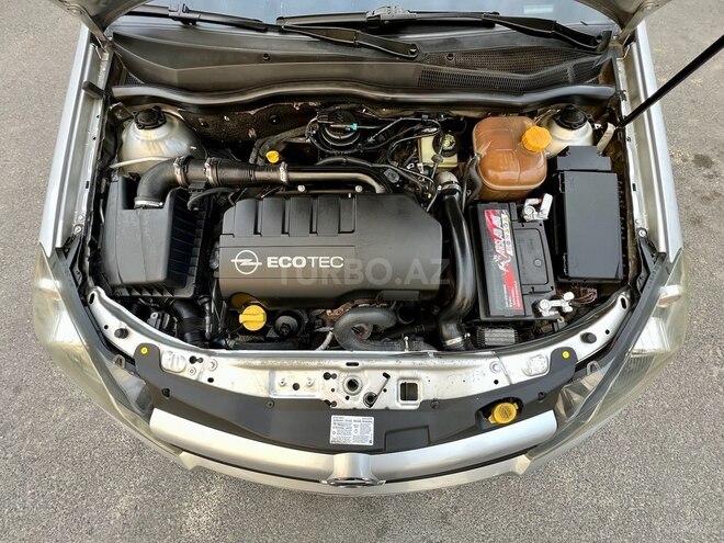 Opel Astra 2006, 200,000 km - 1.3 l - Bakı