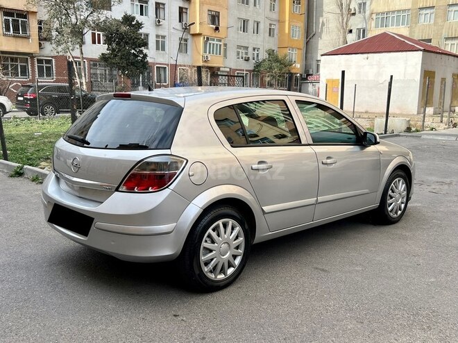 Opel Astra 2006, 200,000 km - 1.3 l - Bakı
