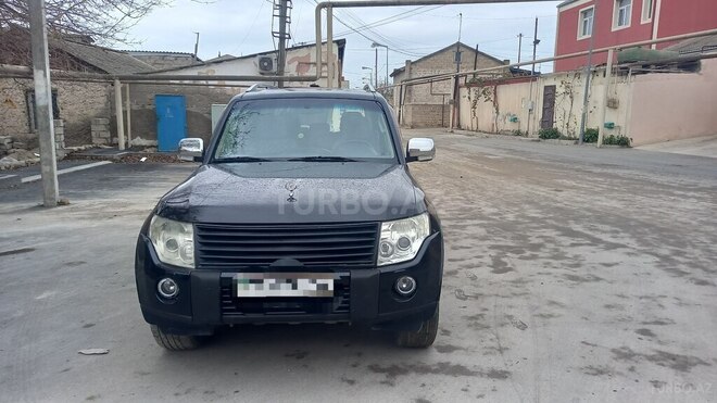 Mitsubishi Pajero 2007, 270,000 km - 3.0 l - Bakı