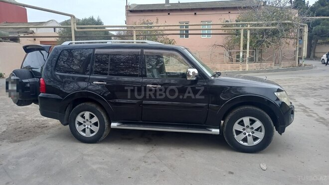 Mitsubishi Pajero 2007, 270,000 km - 3.0 l - Bakı