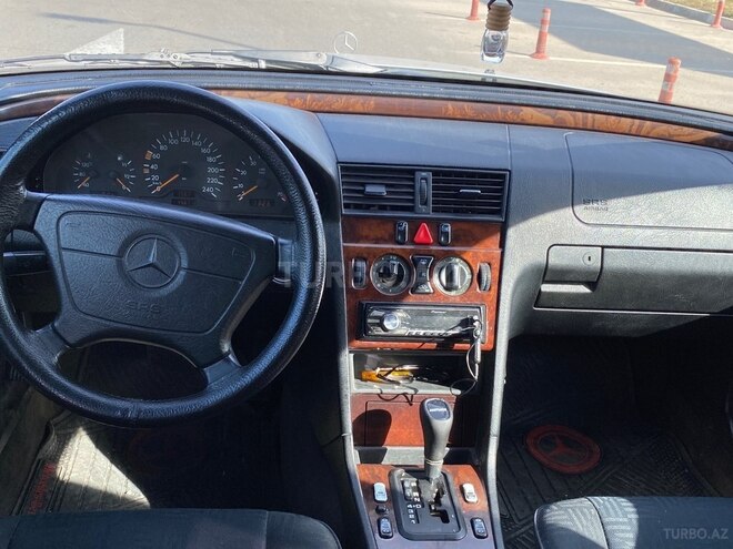 Mercedes C 180 1997, 460,000 km - 1.8 л - Bakı
